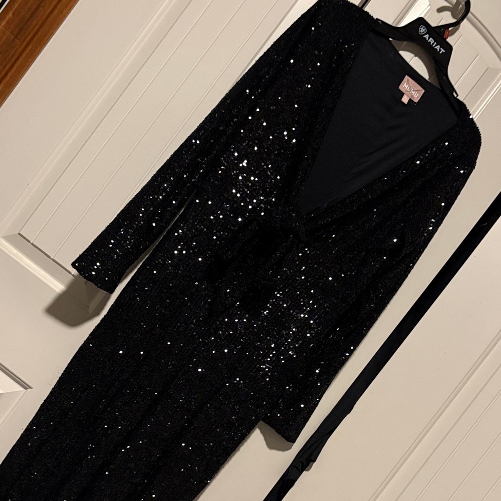Show me your mumu, black sequins jumpsuit XL.